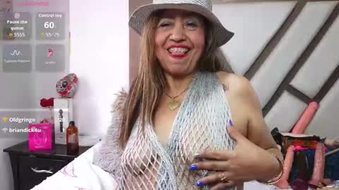 xladyluna online show from 24, 2, 2026