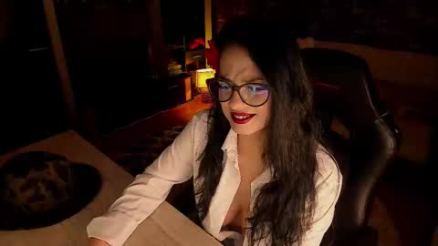 Lara online show from 13, 2, 2026