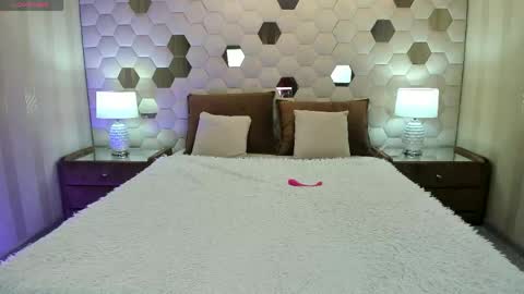 Snapshot of xlindamilfx chatting on 30, 5, 2026 Linda online show from 30, 5, 2026