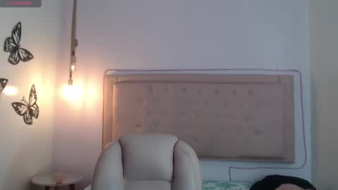 Snapshot of xlunna chatting on 9, 2, 2025 lunna online show from 9, 2, 2025