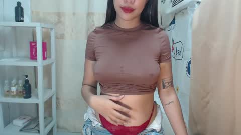 Maxie online show from 25, 4, 2026