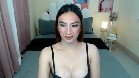 xo_ysabelle online show from 4, 10, 2025