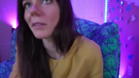 Bella Bondai online show from 4, 3, 2025