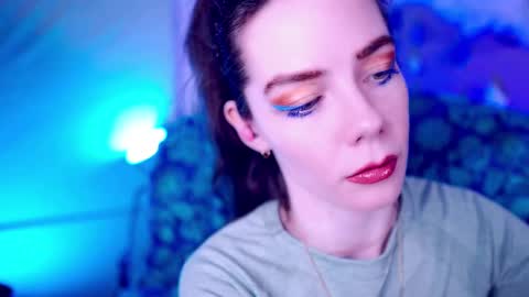 Bella Bondai online show from 15, 9, 2025