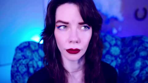 Bella Bondai online show from 18, 10, 2025