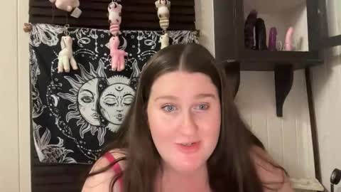 xopeachybaby online show from 10, 6, 2026
