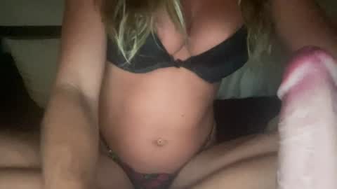 Snapshot of xoviolettt chatting on 30, 6, 2026 3 online show from 30, 6, 2026