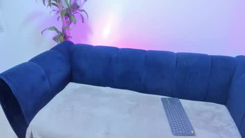 xoxo_angel online show from 24, 11, 2025