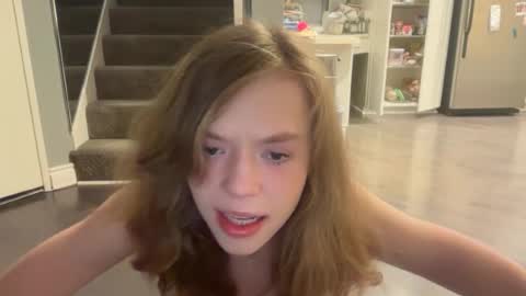 Snapshot of xoxo_natalie_woods chatting on 27, 6, 2026 Natalie Woods online show from 27, 6, 2026
