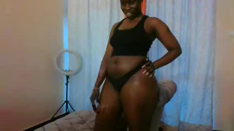 Snapshot of xoxo_savage chatting on 11, 9, 2025 Xoxo online show from 11, 9, 2025