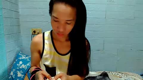 Snapshot of xsavagemistressx chatting on 5, 3, 2025 Ask Me Baby online show from 5, 3, 2025