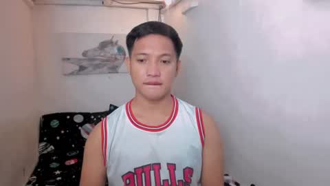 xsebastian19 online show from 15, 6, 2026