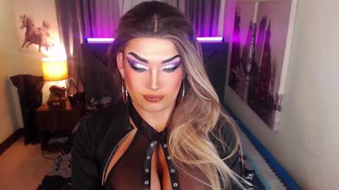 Snapshot of xshadowseductressmitchx chatting on 19, 2, 2025 Cattaleya online show from 19, 2, 2025