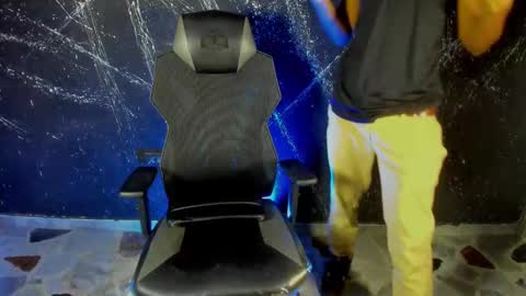 xshipy  online show from 2, 10, 2025