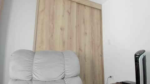 Snapshot of xspecialroomx chatting on 7, 5, 2026 Hellen Sofia instagram hellen5546 online show from 7, 5, 2026