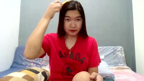 Snapshot of xsweetiemajax chatting on 15, 9, 2025 HI IM PAULINE online show from 15, 9, 2025
