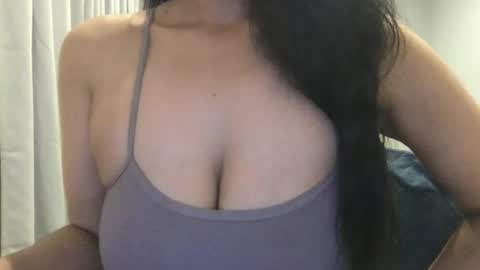xsweetsaraxx online show from 4, 7, 2026