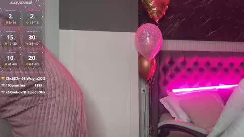 Snapshot of xtrahotx chatting on 2, 3, 2025 Milana online show from 2, 3, 2025