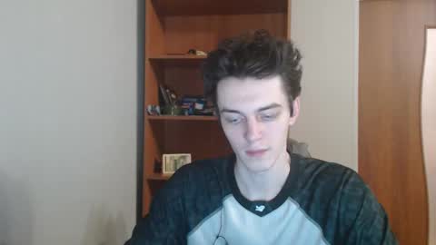 traqqq online show from 18, 11, 2025