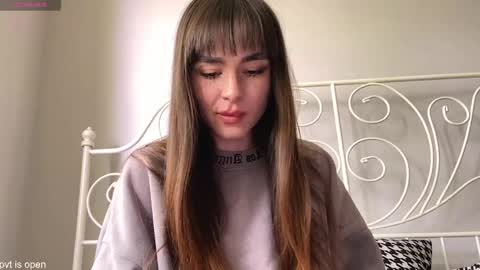 Lily online show from 5, 6, 2026