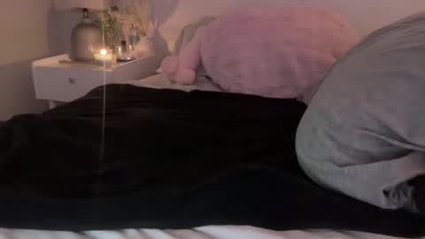 Snapshot of xx_lily_xx2 chatting on 16, 5, 2026 Lily online show from 16, 5, 2026