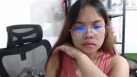 Snapshot of xxana_pinay_26xx chatting on 2, 2, 2025 xxana_pinay_26xx online show from 2, 2, 2025