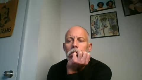 Snapshot of xxbrunomoore chatting on 15, 1, 2025 Bruno Moore X online show from 15, 1, 2025