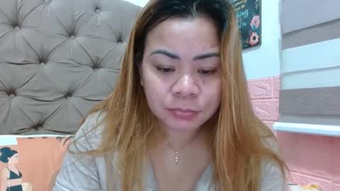 Snapshot of xxkryzelxx chatting on 4, 10, 2025 Dhel online show from 4, 10, 2025