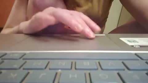 Snapshot of xxmariebliss chatting on 23, 7, 2026 xxmariebliss online show from 23, 7, 2026