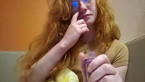 Snapshot of xxmariebliss chatting on 23, 7, 2026 xxmariebliss online show from 23, 7, 2026