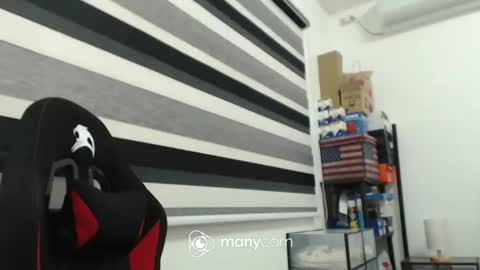  Kaycee  online show from 25, 1, 2025