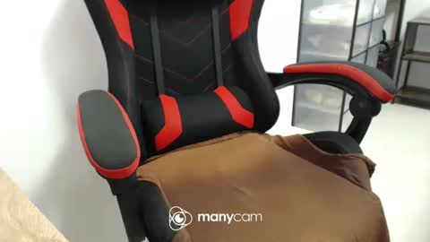  Kaycee  online show from 8, 3, 2025