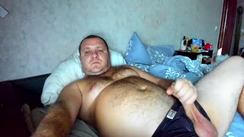 Snapshot of xxrojxx chatting on 11, 12, 2024 roki-- -- online show from 11, 12, 2024