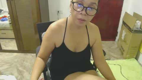Snapshot of xxsexypinayxx chatting on 3, 6, 2026 xxsexypinayxx online show from 3, 6, 2026