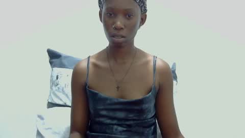 Snapshot of xxsexytalia28 chatting on 4, 3, 2025 xxsexytalia28 online show from 4, 3, 2025