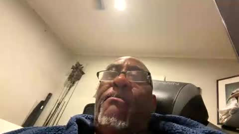 Snapshot of xxstqrhrzhtt chatting on 2, 8, 2026 xxstqrhrzhtt online show from 2, 8, 2026