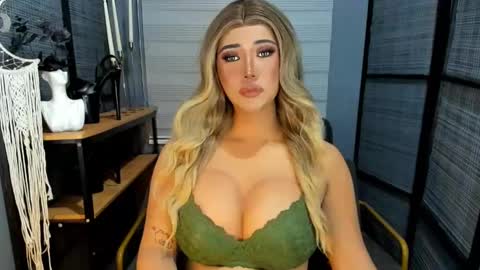 xxtastefullayeshaxx online show from 1, 2, 2025