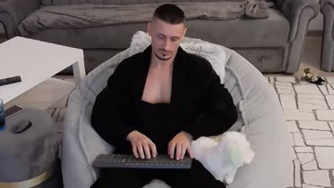 xxx_alejandro online show from 2, 10, 2025