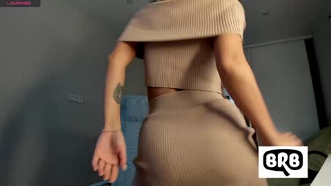 xxx_leila online show from 8, 3, 2025