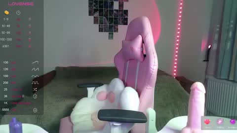 Snapshot of xxx_pretty_xxx chatting on 9, 12, 2024 Pretty online show from 9, 12, 2024