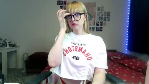 Snapshot of xxx_pretty_xxx chatting on 28, 2, 2025 Pretty online show from 28, 2, 2025