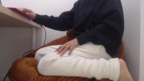 Snapshot of xxxbellalola chatting on 7, 1, 2025 Lola online show from 7, 1, 2025