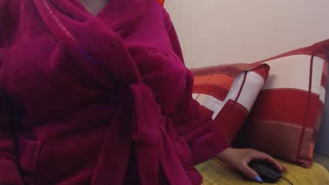 Snapshot of xxxbustybabe27x chatting on 2, 5, 2026 Ayanda online show from 2, 5, 2026