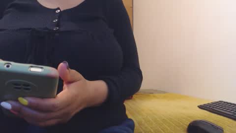 Snapshot of xxxbustybabe27x chatting on 15, 5, 2026 Ayanda online show from 15, 5, 2026