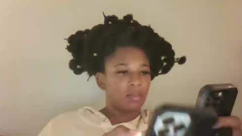 Danielle online show from 27, 3, 2026