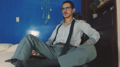 Snapshot of xxxhome_alonexxx chatting on 29, 10, 2025 Kev online show from 29, 10, 2025