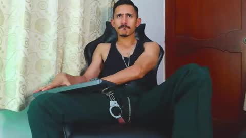 Snapshot of xxxhome_alonexxx chatting on 21, 5, 2026 Kev online show from 21, 5, 2026