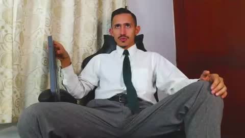 Snapshot of xxxhome_alonexxx chatting on 8, 7, 2026 Kev online show from 8, 7, 2026