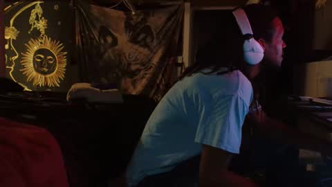 xxxjrstrokesxxx online show from 18, 12, 2025