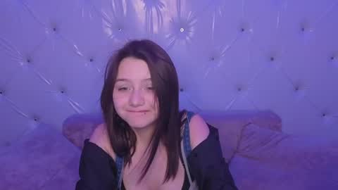 Snapshot of xxxnaughtyfoxxx chatting on 28, 4, 2026 foxy online show from 28, 4, 2026